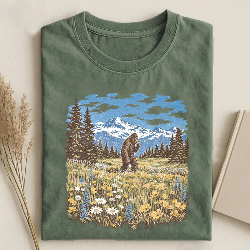 Vintage Sasquatch T-shirt