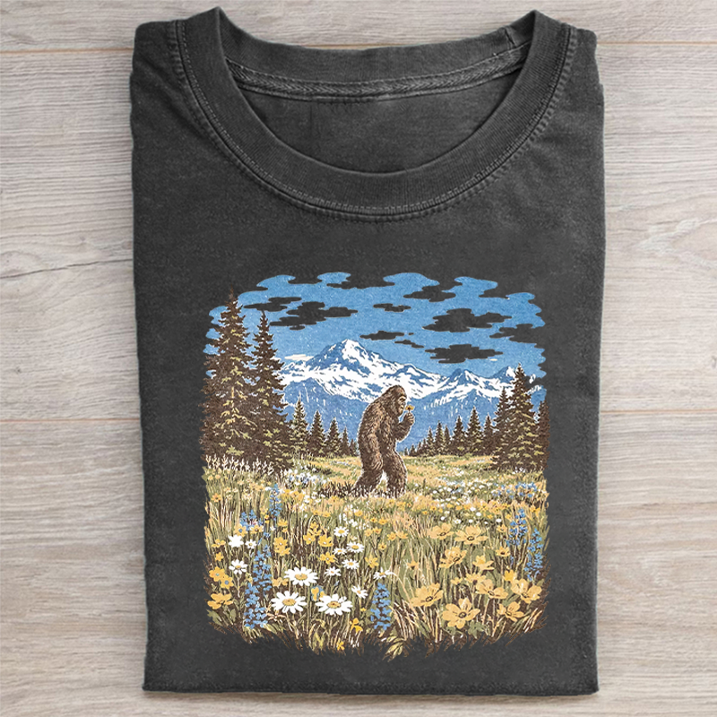 Vintage Sasquatch T-shirt